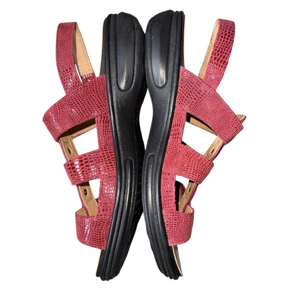 Revere Red Multi‑Strap Comfort Sandals Women's Size 9 Orthotic Friendly - Picture 4 of 9